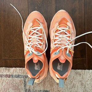Sorel tennis shoes